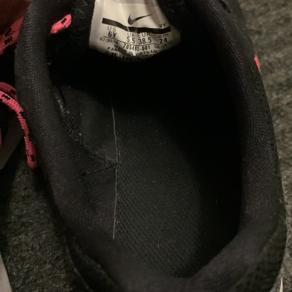 Nike Kaishi (GS) Black Pink Sneakers-Size 6 Youth (Fits women’s 7.5) - Picture 7 of 9